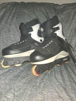 Roller blades