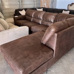 BLACK FRIDAY SALE brand New Ashley F