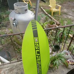 Surf Skimmer Board With Gripper Technology 