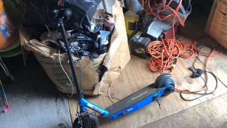 Razor electric razor scooter only need ms new charger only $7 on Amazon