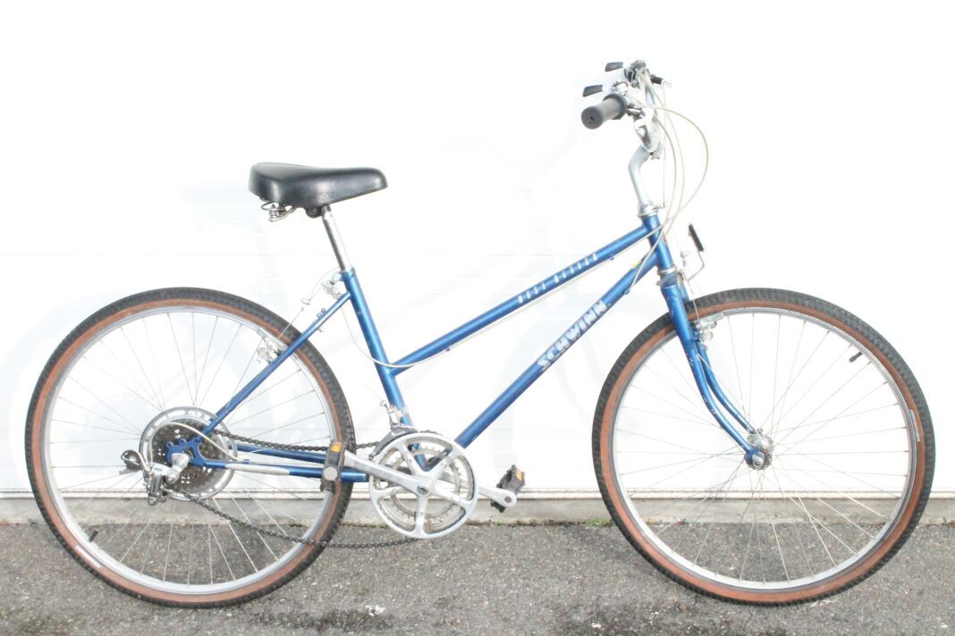 1980's Chicago Schwinn Mesa Runner Women's Bike Blue Bicycle