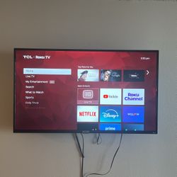 43” TCL Roku 4k UHD Supported TV with Wall Mount 