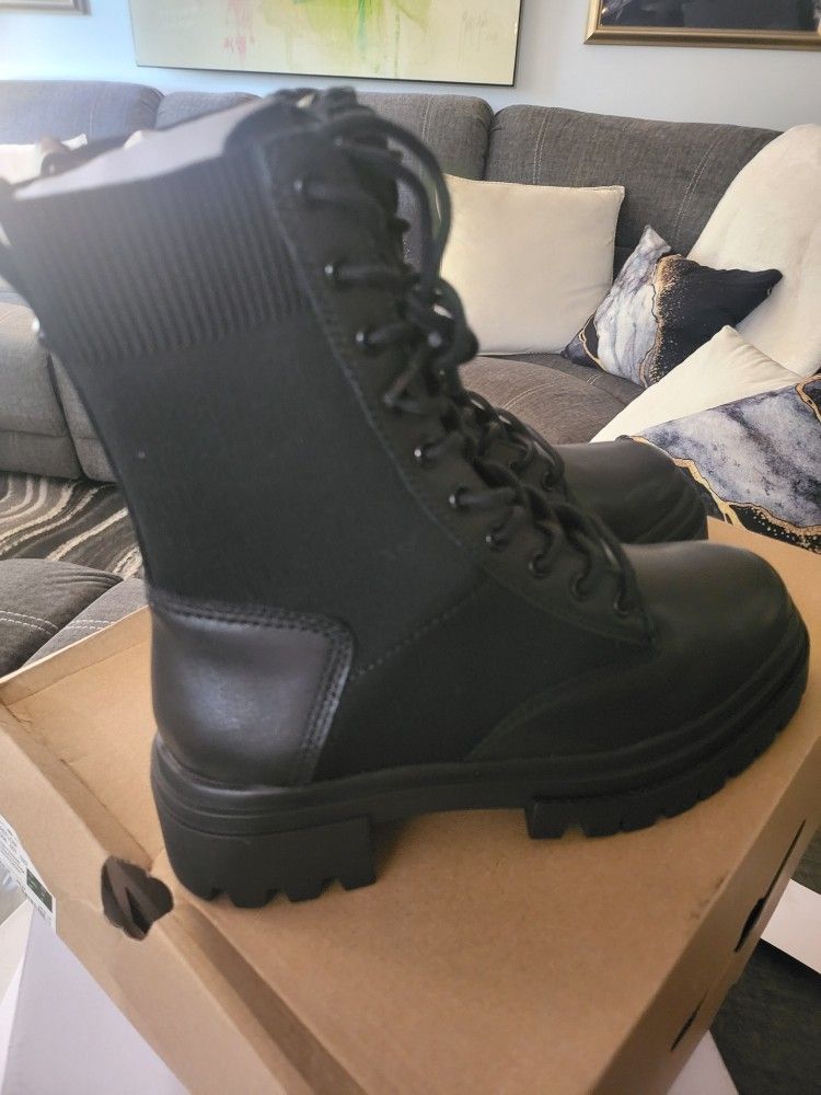 Aldo Combat Womans Boots Size 6.5