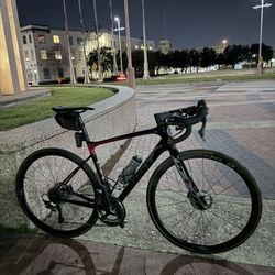 Giant Defy Road Bike 