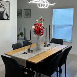 Dining Table With 6 Chairs 
