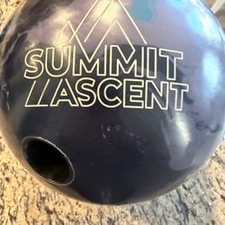 Storm Summit Accent Bowling Ball 15lbs