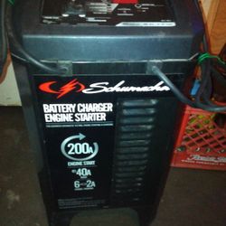 Schumer Battery Maintainer 