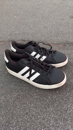 Adidas shoes size 10
