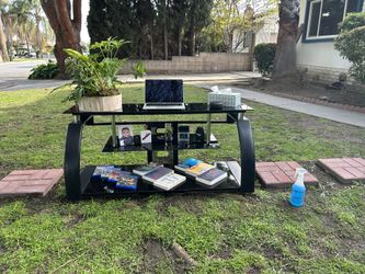 Black Glass Tv Table
