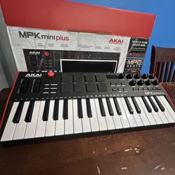 MPK mini Plus AKAI