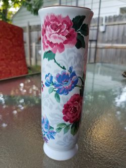 Kimiko Flowered vase