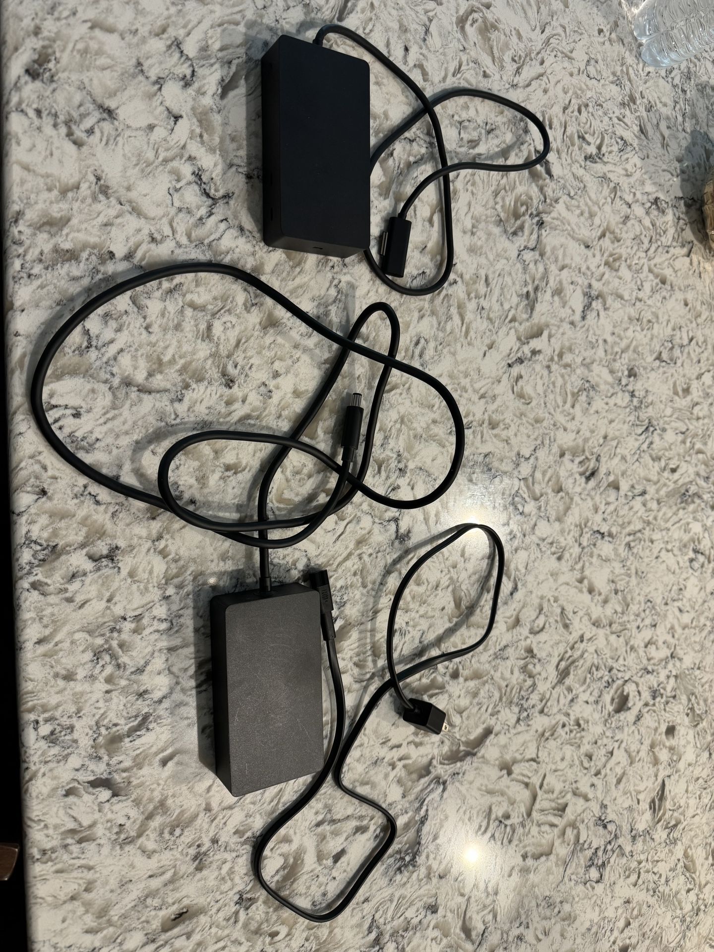 Microsoft Surface Dock 2