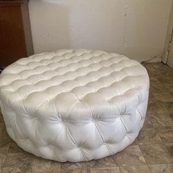 Round Couch 