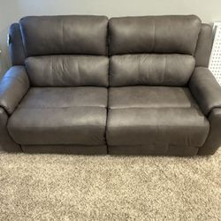 Reclining sofa (full Width Couch)