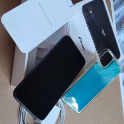 Unlocked/ Black IPHONE 11, 64GB