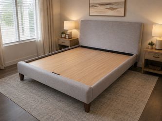 Costco $399.97 – NOW ONLY $199! 🔥 Queen Bed Frame