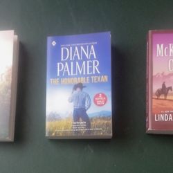 Like New Romance Novel Bundle.  Cash