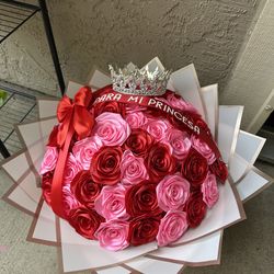 Ramo de Rosas Eternas/ Eternal Rose Bouquet