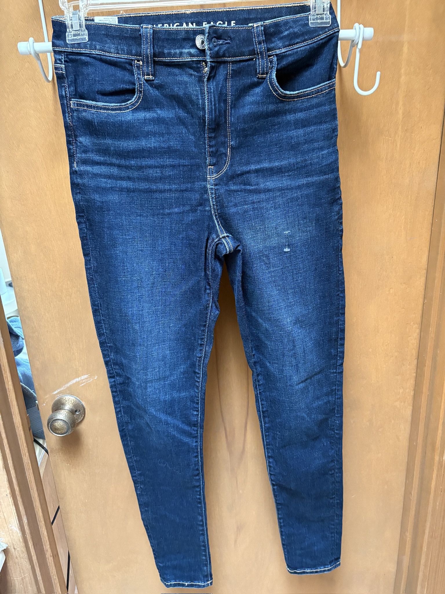 American Eagle Super High Rise Jeggings Size 4R NWT