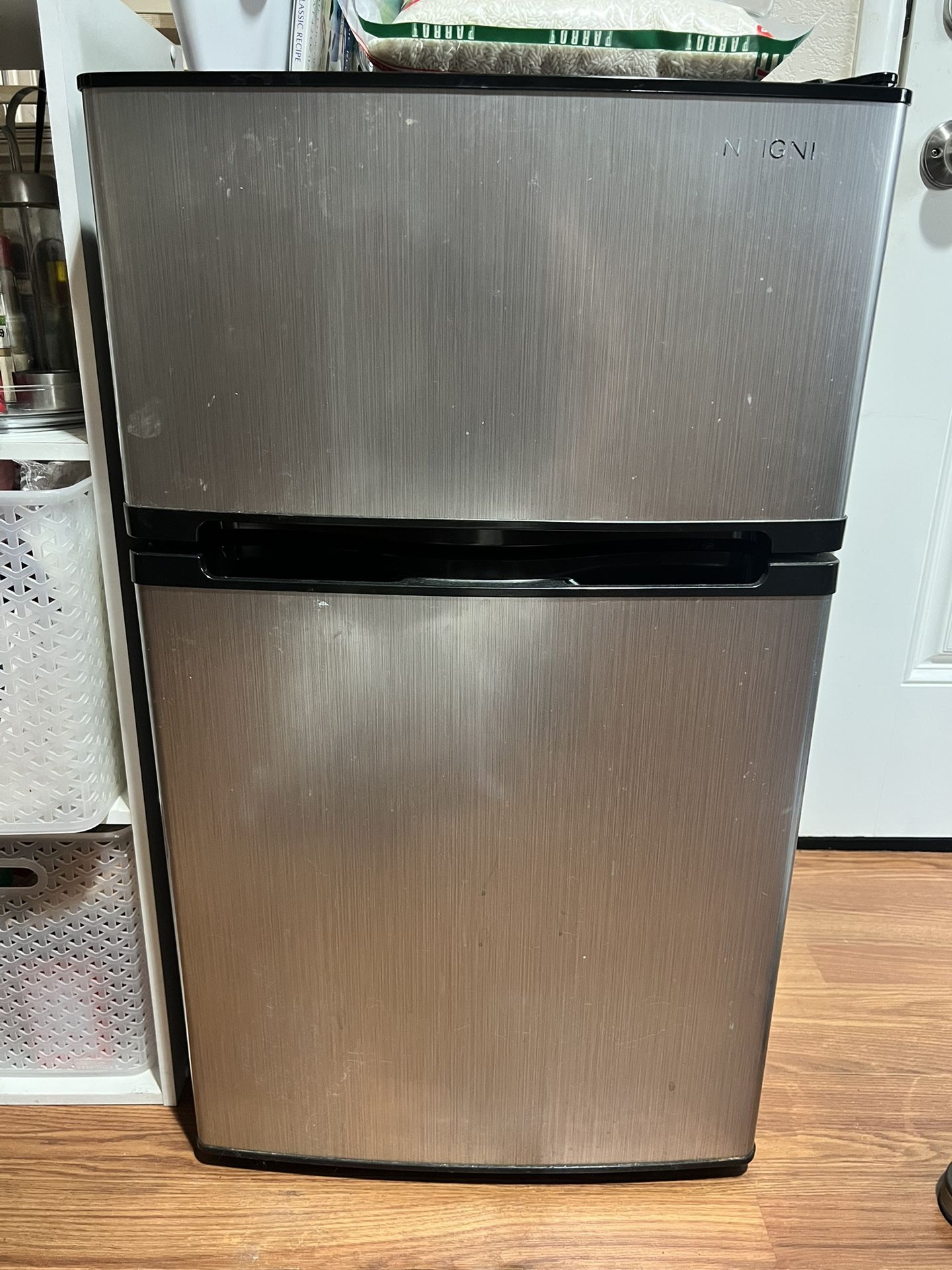 Mini fridge/freezer