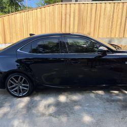 Excelente Sport Si LEXUS