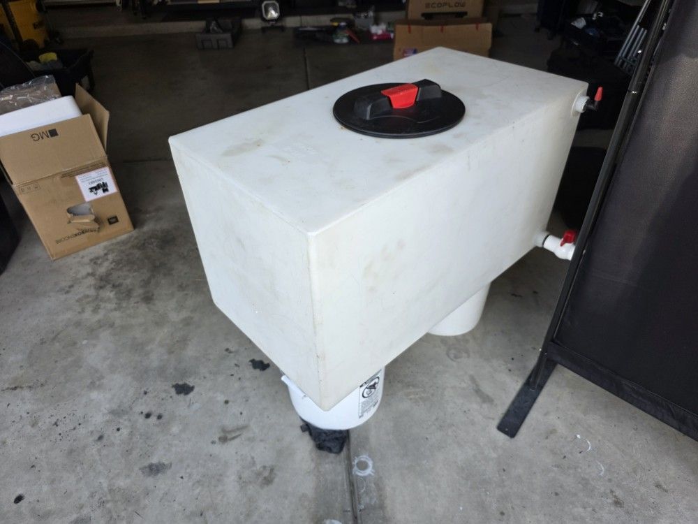 Water Tank