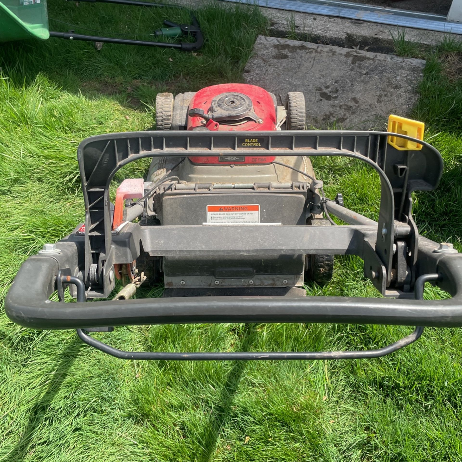 Honda Harmony 215 5.0 Lawn Mower for Sale in Parma Heights, OH OfferUp