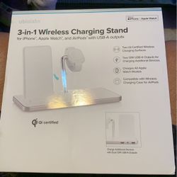 3 In 1 Wireless Charging Stand