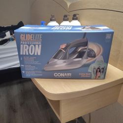 Glidelite Professional Iron By Conair