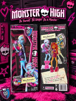 Monster High Abbey Bominable Coffin Bean Doll