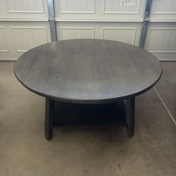 Round Coffee Tables 