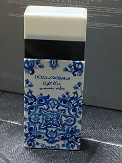 Dolce & Gabbana light blue summer vibes