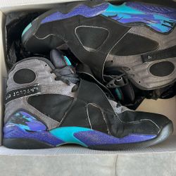 Men’s Jordan 4 Retro