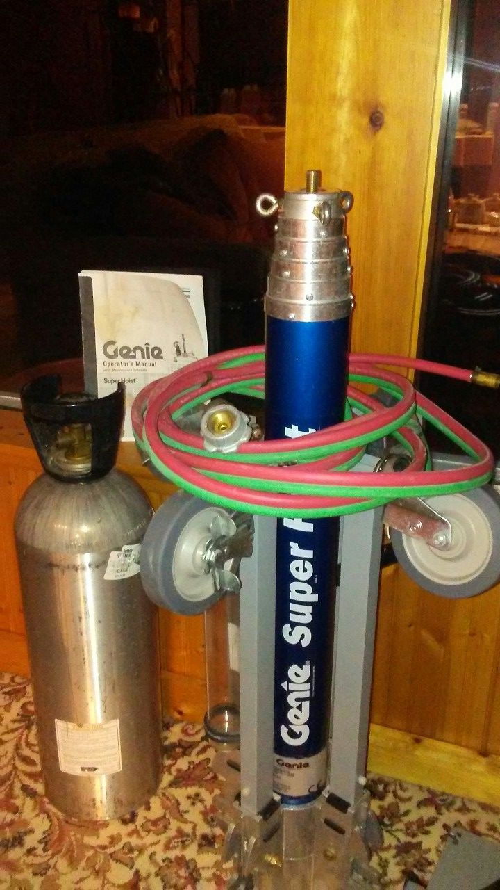 PRICE LOWERED AGAIN: Once-used Genie Super Hoist GH-3.8/lifts 300lbs 12 ft