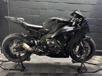 2008 CBR1000RR