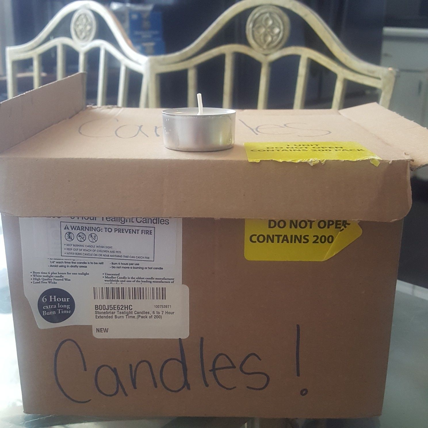 200 Tea light candles new in box