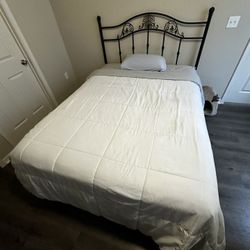 Queen Bed