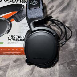 Steelseries Arctic 7+ Wireless Gaming Headset