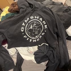 XL gymshark Crop Hoodie 
