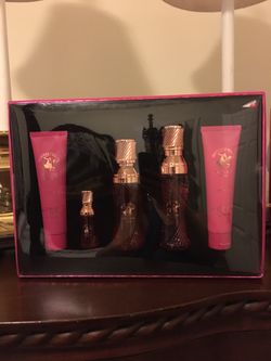 New! Ladies polo perfume set