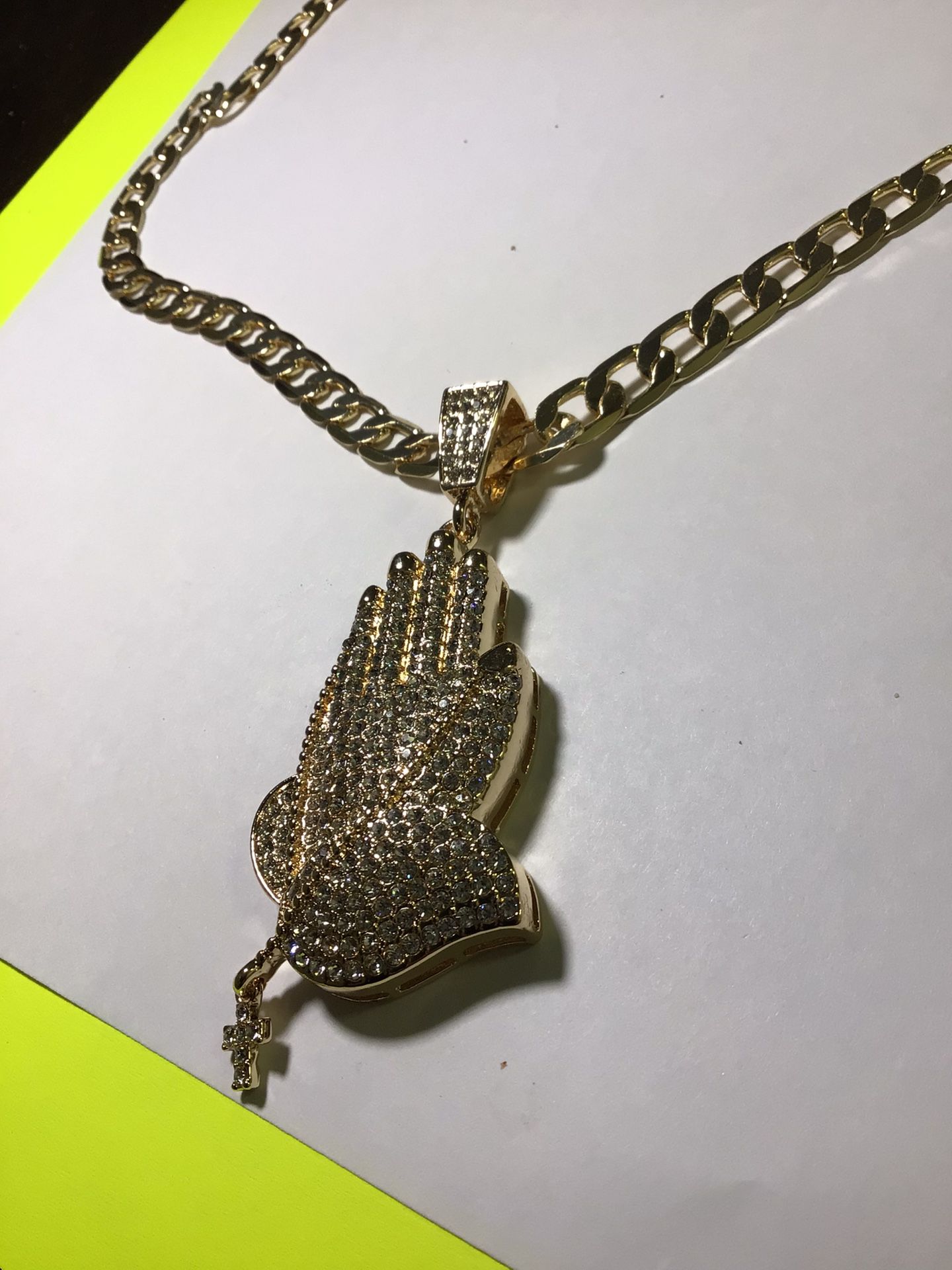thick 14k gold plated chain with praying hands pendant