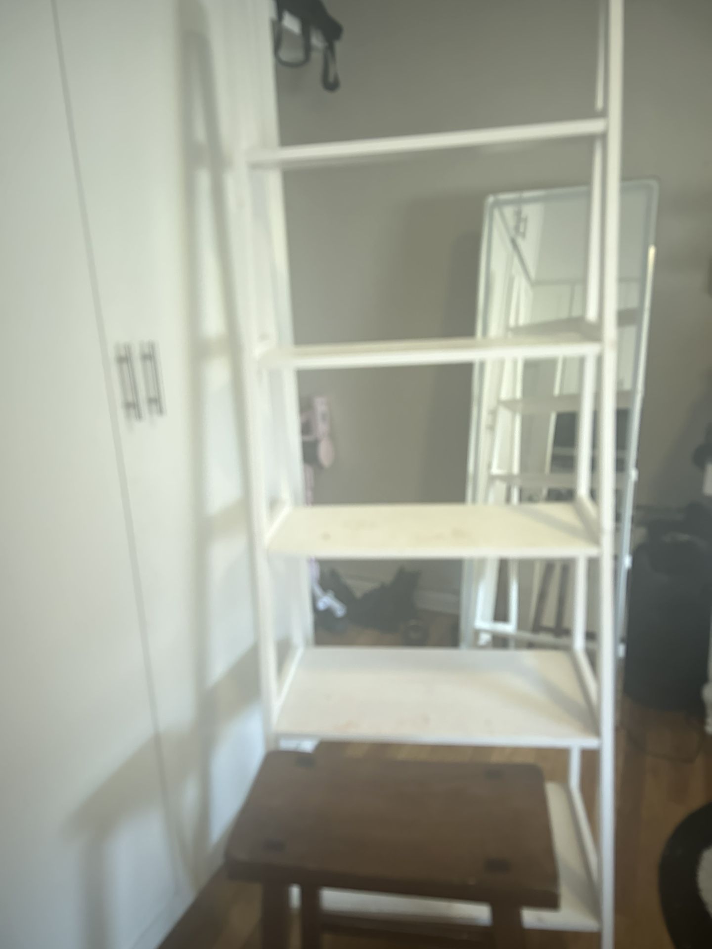 White Ladder Shelf 