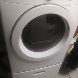 Frigidaire Affinity Dryer