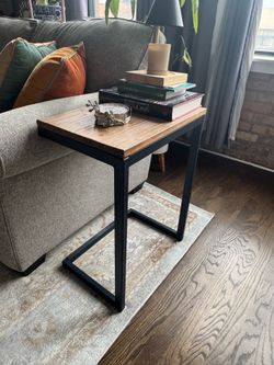 2 End Tables