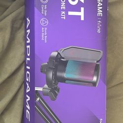 A 6T gaming microphone kit