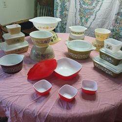 Vintage Pyrex: Please Read!