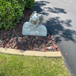 Cute And Funny Yard Stone Statue