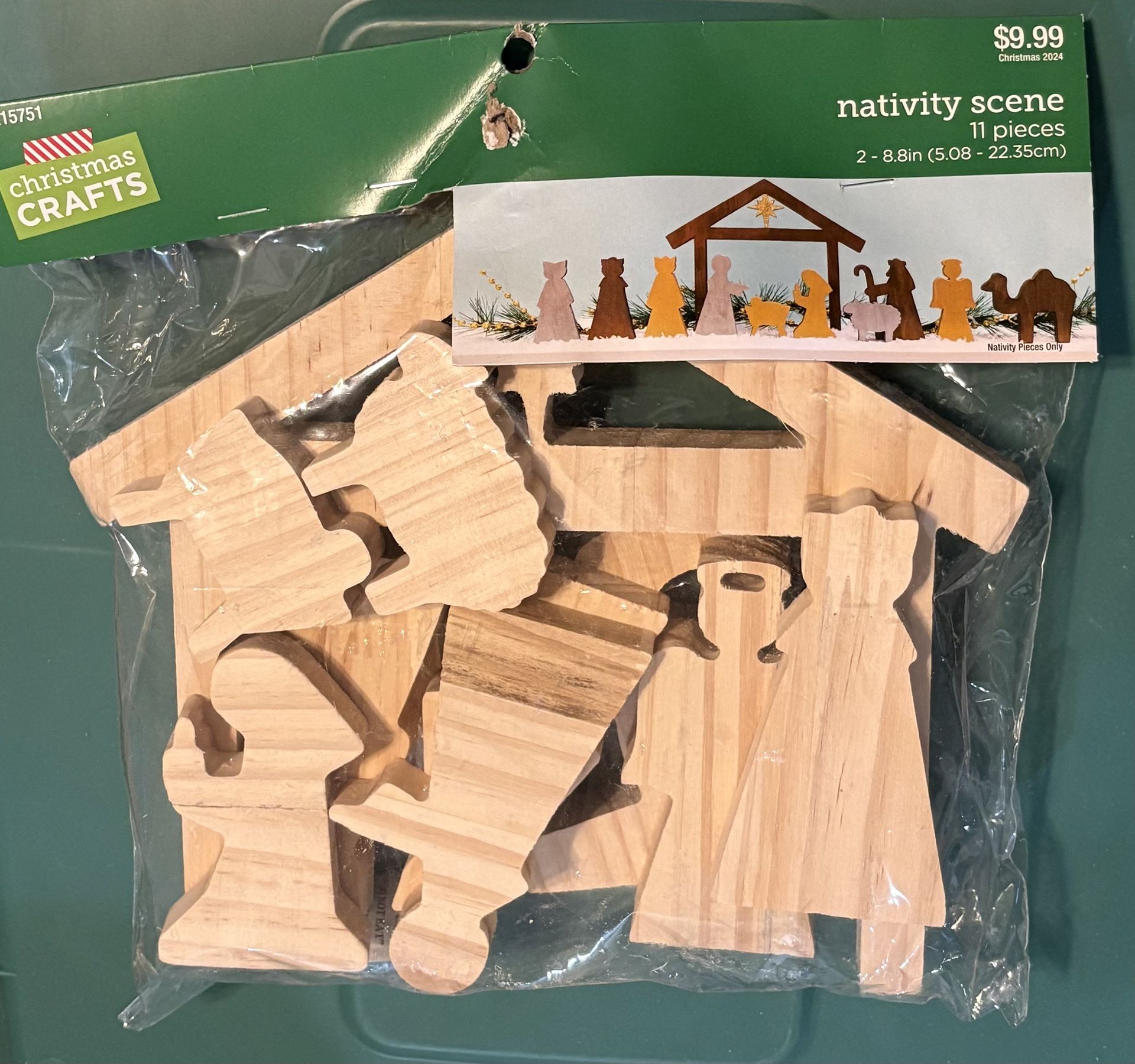 NATIVITY 11 PIECE WOOD SET TO PAINT OR LEAVE PLAIN. OR 12 PIECE METAL COOKIE CUTTER SET $5 EACH ONE