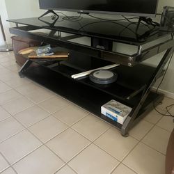 Table/TV Stand 