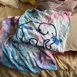 Ivory Ella Tie Dye Tote Bag And Shirt
